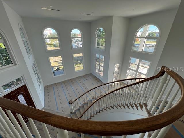 Listing photo id 6 for 96 Adalia Avenue