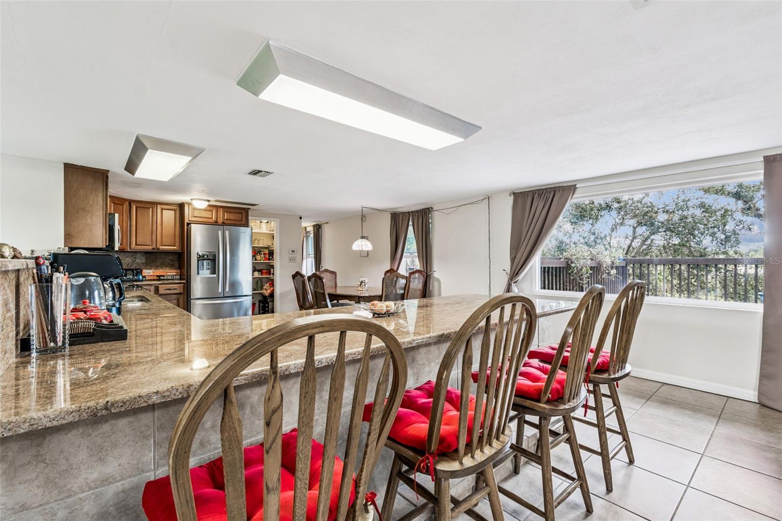 Image 12 of 81 For 37440 Phelps Road