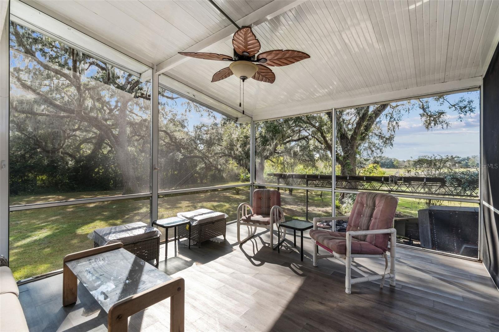 Image 29 of 81 For 37440 Phelps Road