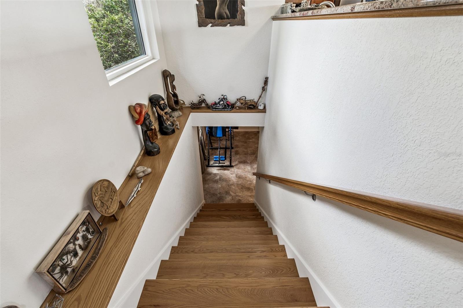 Image 32 of 81 For 37440 Phelps Road