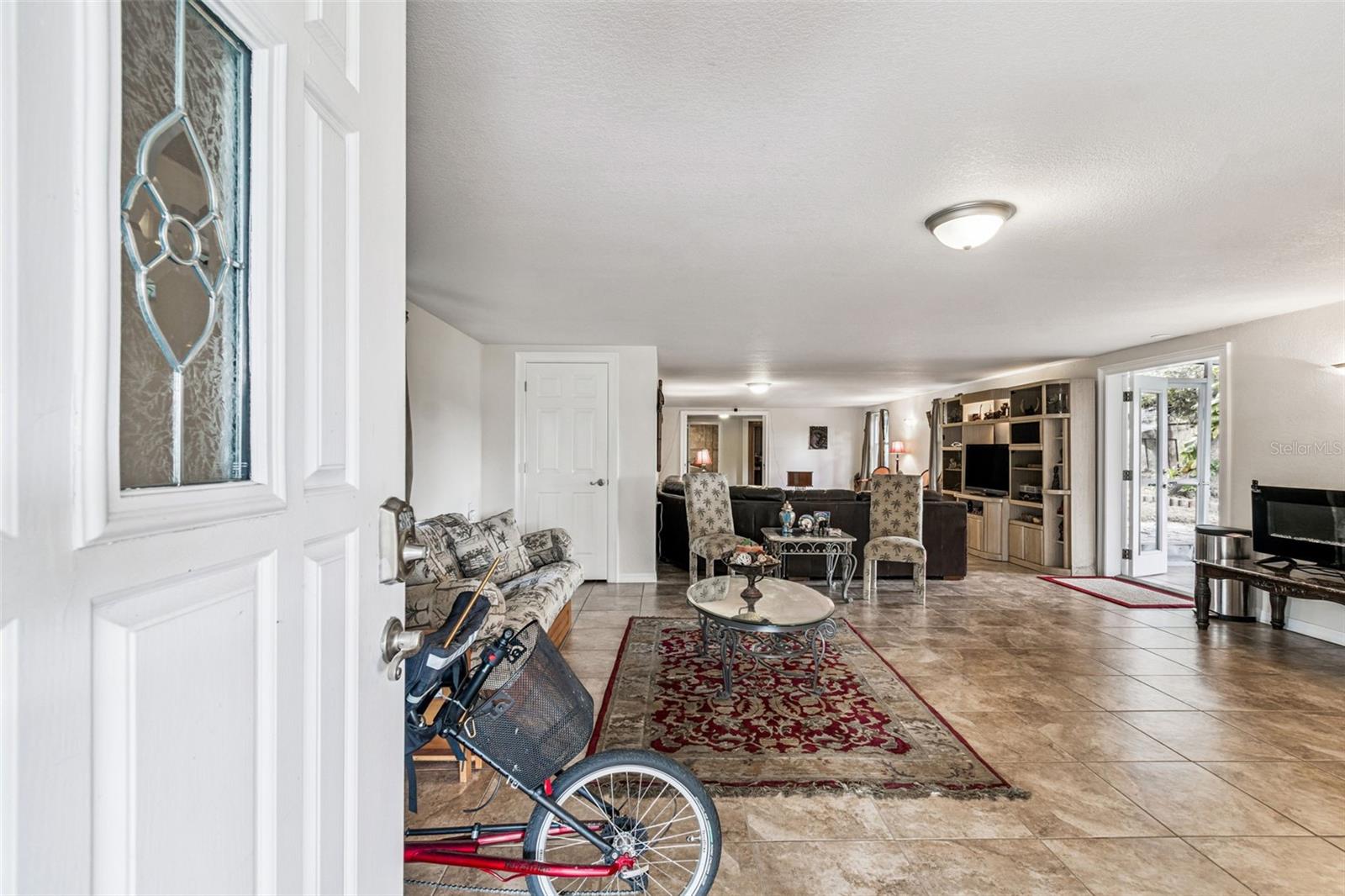 Image 39 of 81 For 37440 Phelps Road