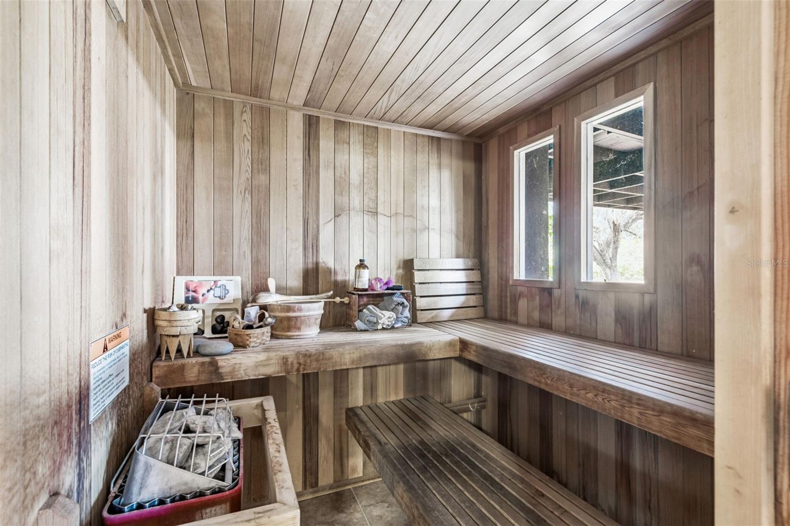 Image 45 of 81 For 37440 Phelps Road