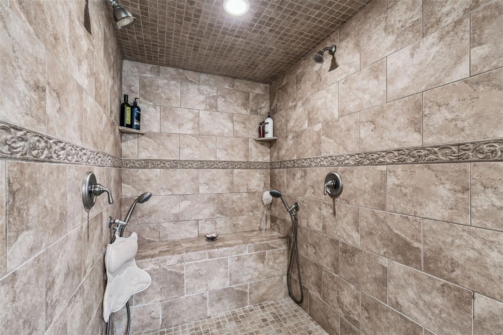 Image 47 of 81 For 37440 Phelps Road