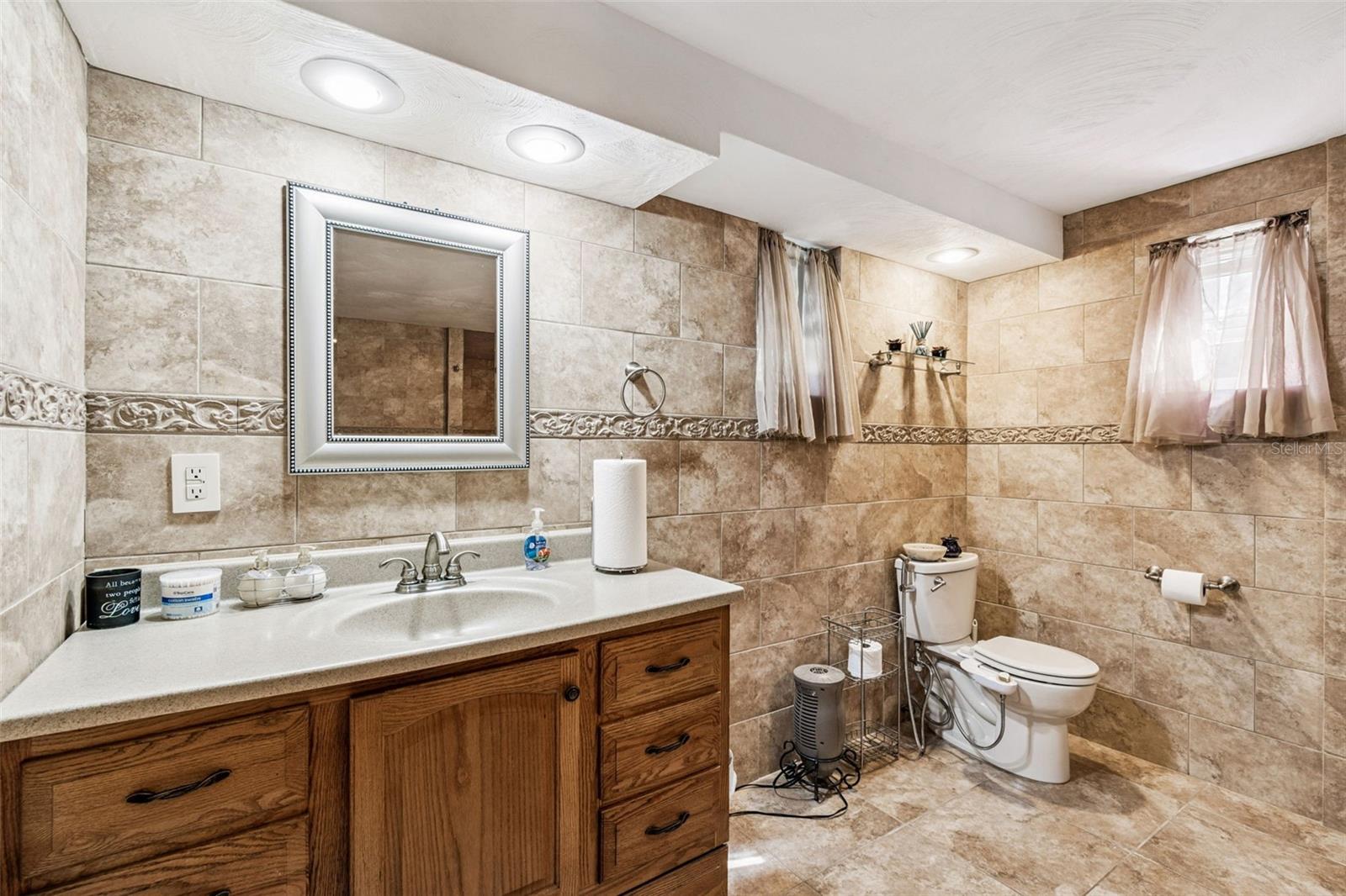 Image 48 of 81 For 37440 Phelps Road