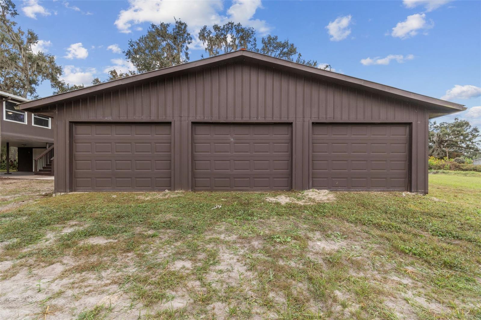 Image 68 of 81 For 37440 Phelps Road