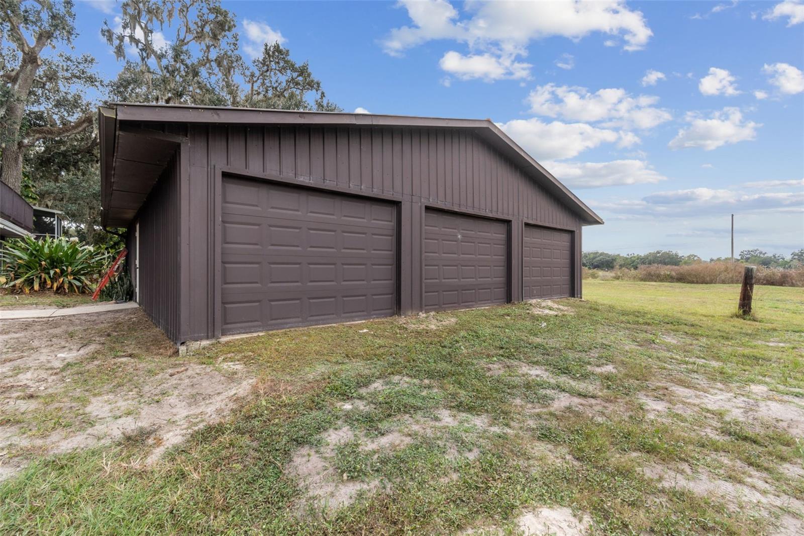 Image 69 of 81 For 37440 Phelps Road