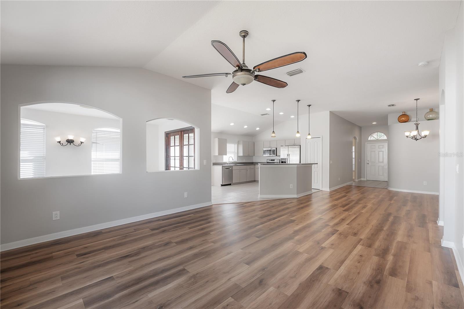 Image 10 of 47 For 1410 Saddle Gold Court