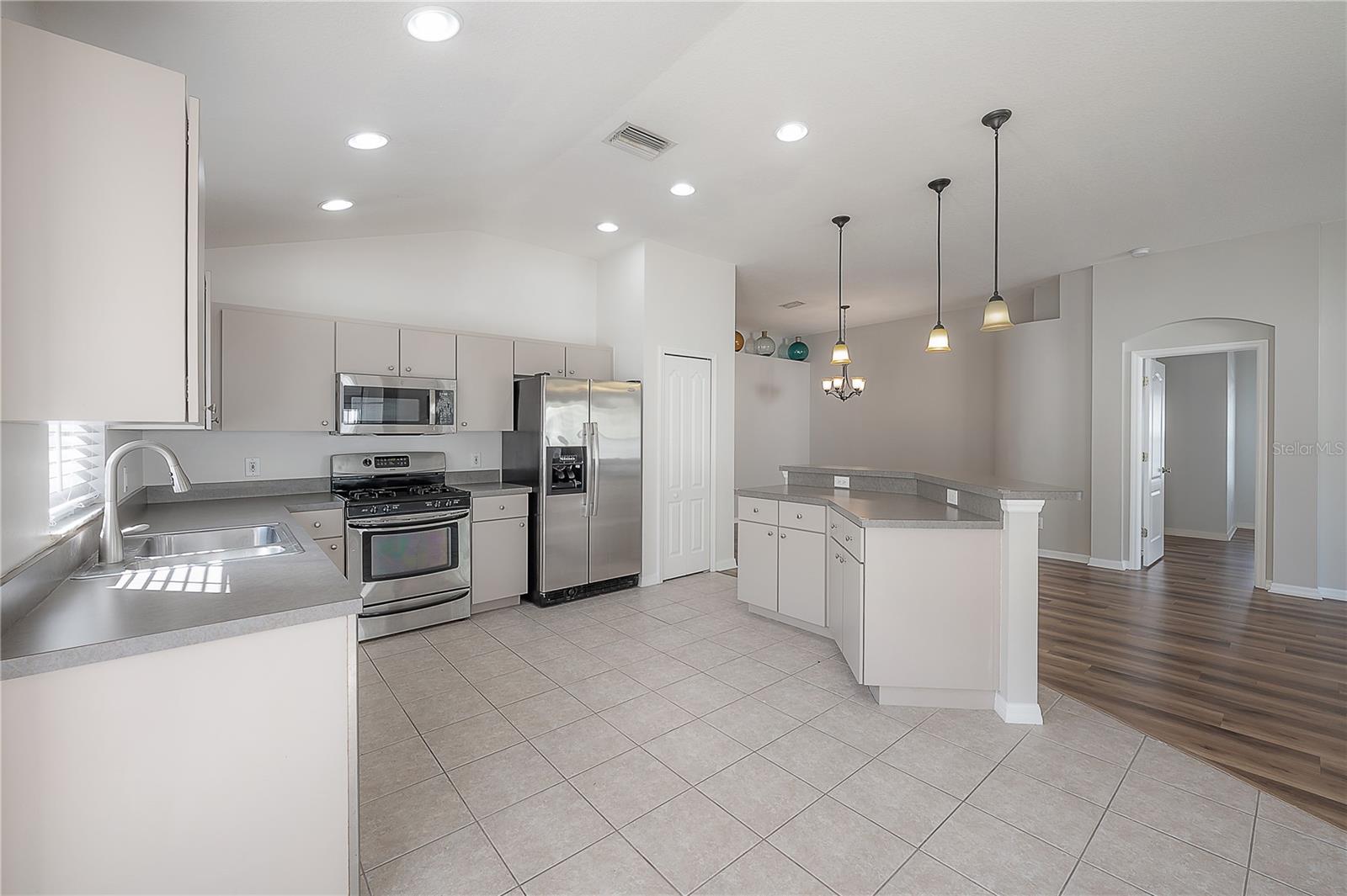 Image 12 of 47 For 1410 Saddle Gold Court