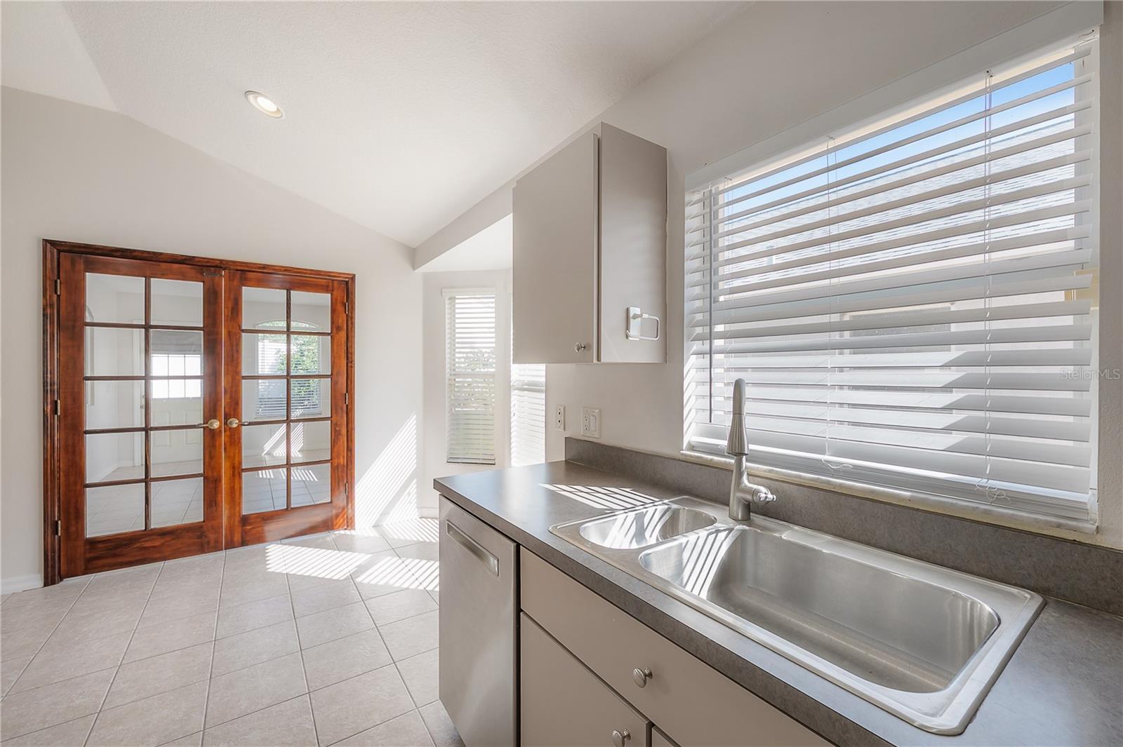 Image 16 of 47 For 1410 Saddle Gold Court