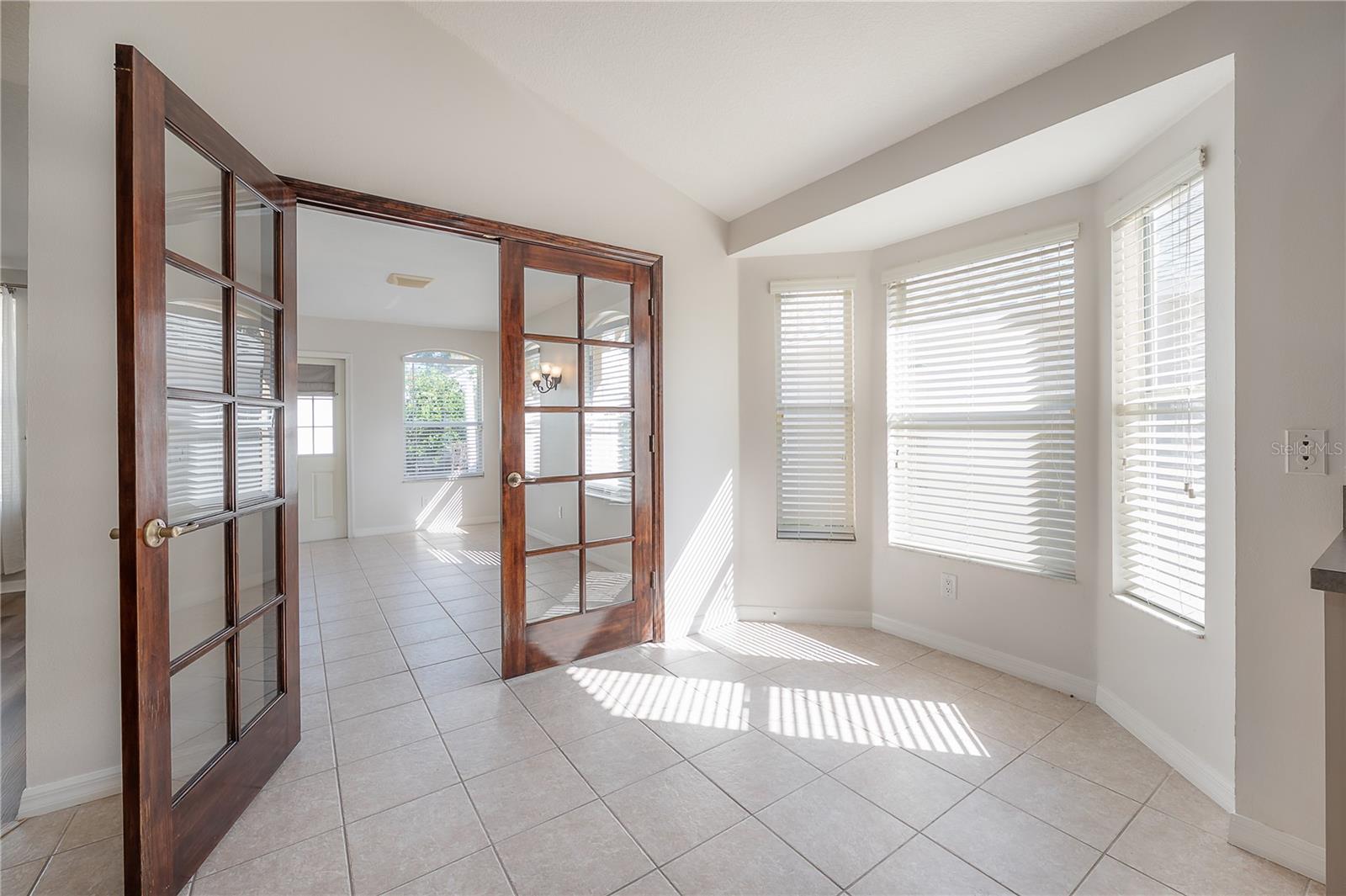 Image 19 of 47 For 1410 Saddle Gold Court