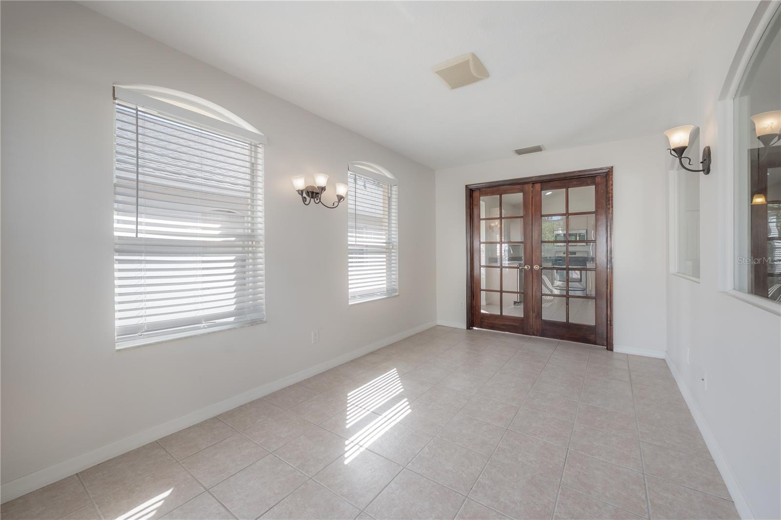 Image 20 of 47 For 1410 Saddle Gold Court