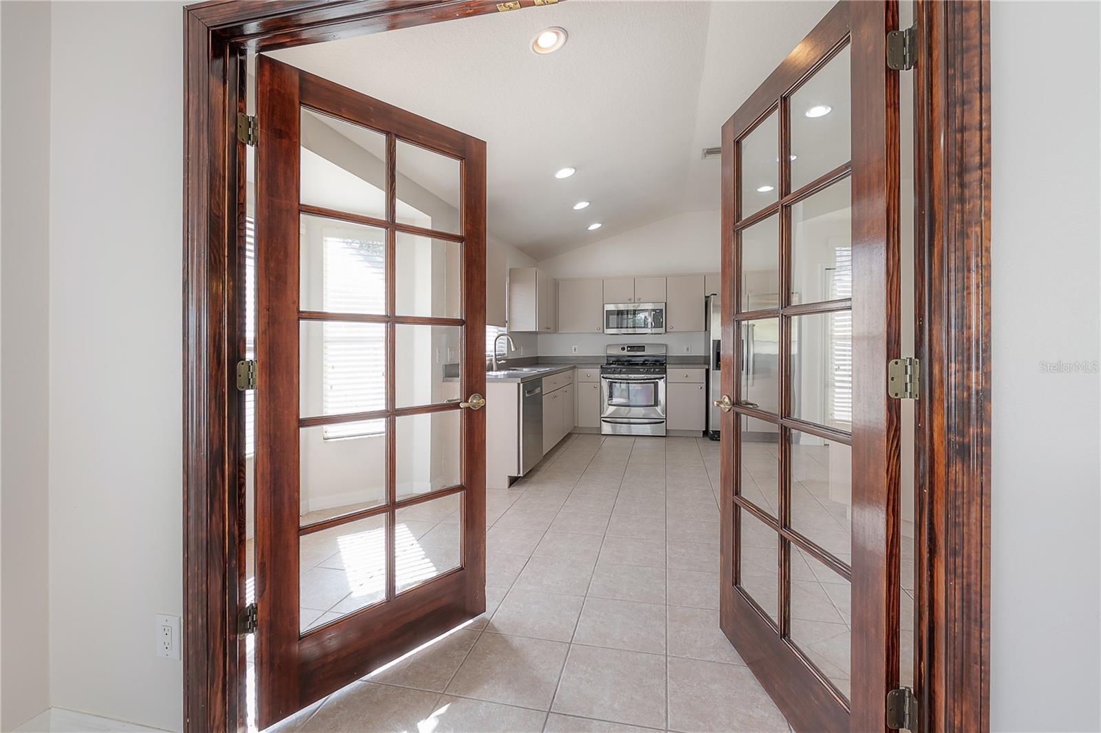 Image 21 of 47 For 1410 Saddle Gold Court