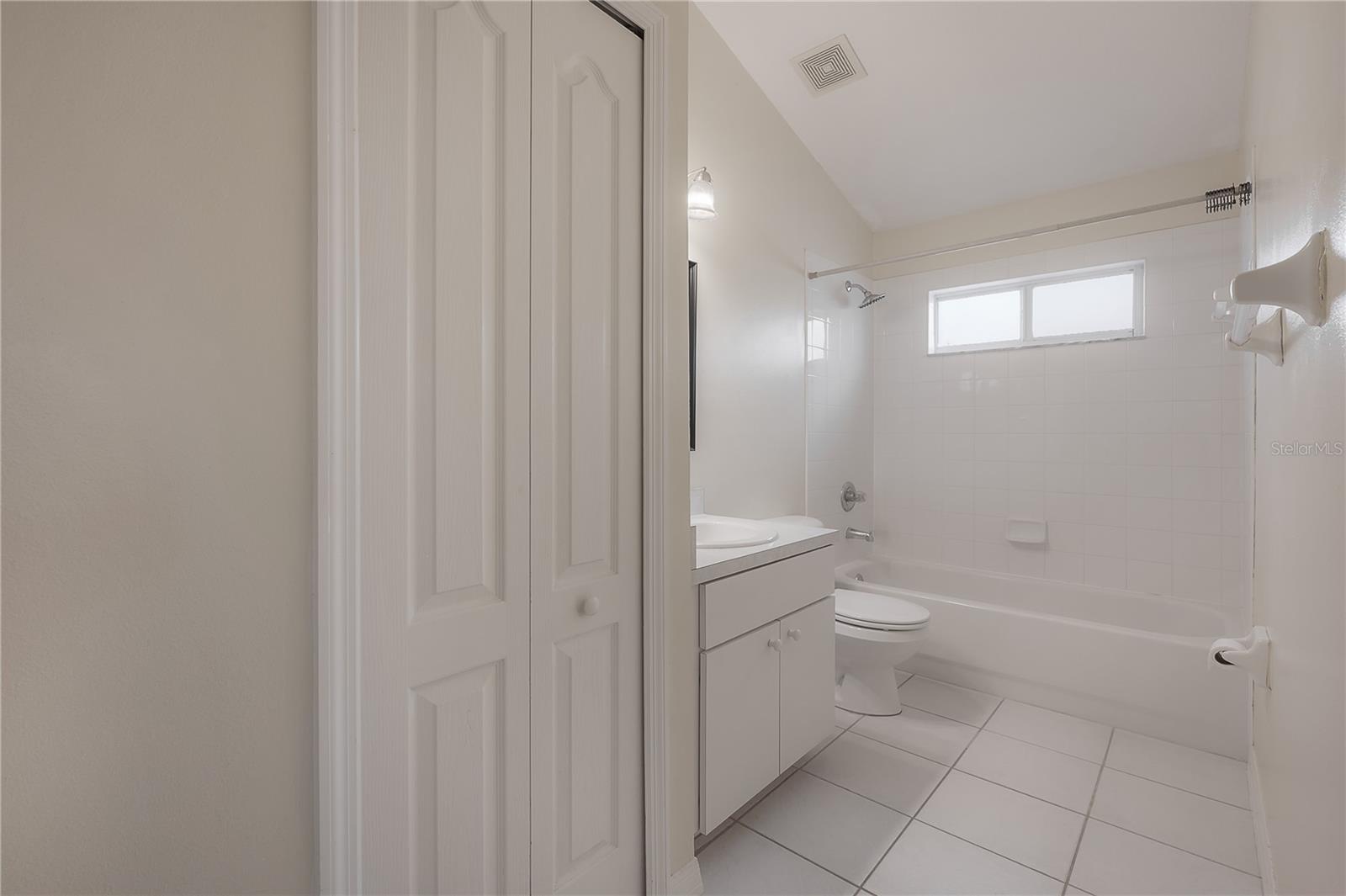 Image 34 of 47 For 1410 Saddle Gold Court