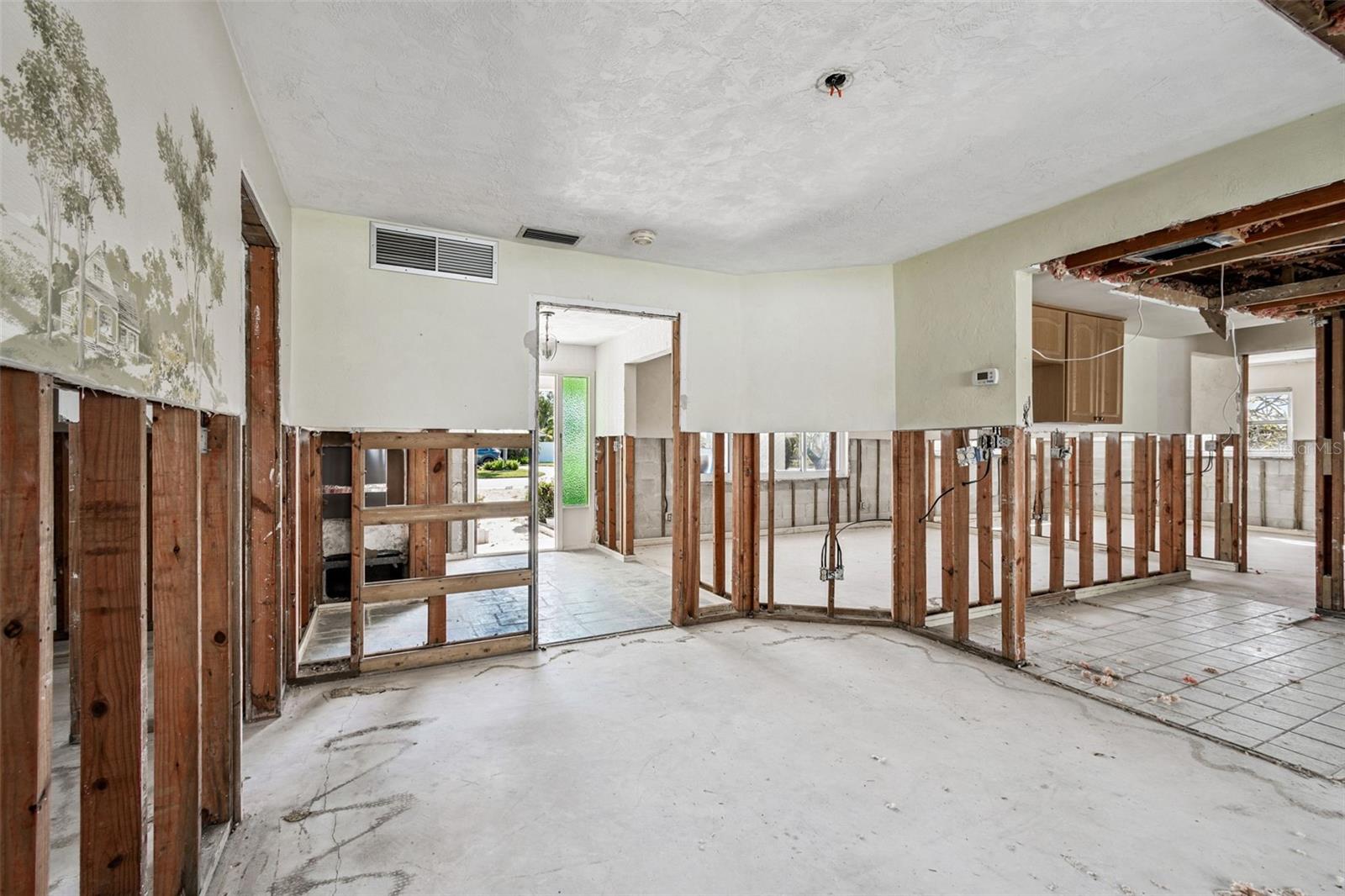 Image 7 of 22 For 701 64th Avenue