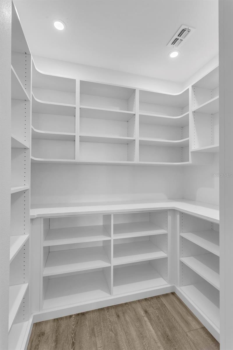 Image 39 of 52 For 455 Pinellas Bayway S 2a