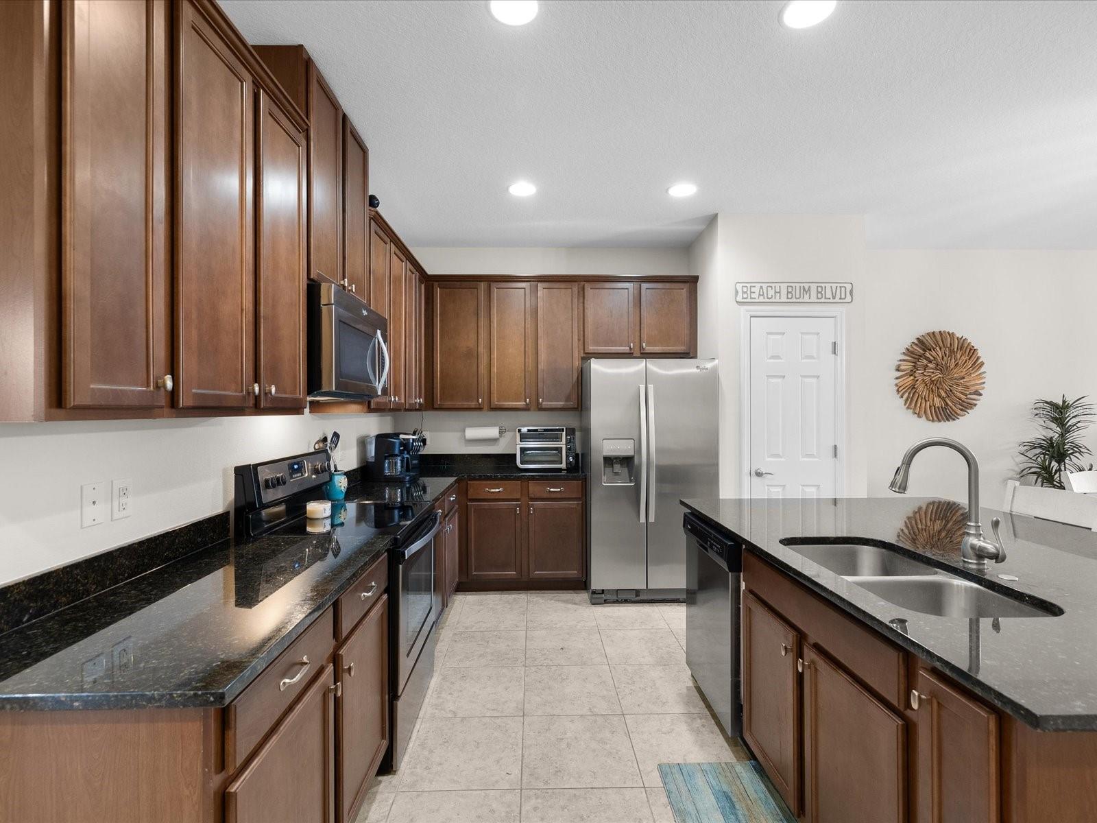 Listing photo id 8 for 2150 Parrot Fish Drive