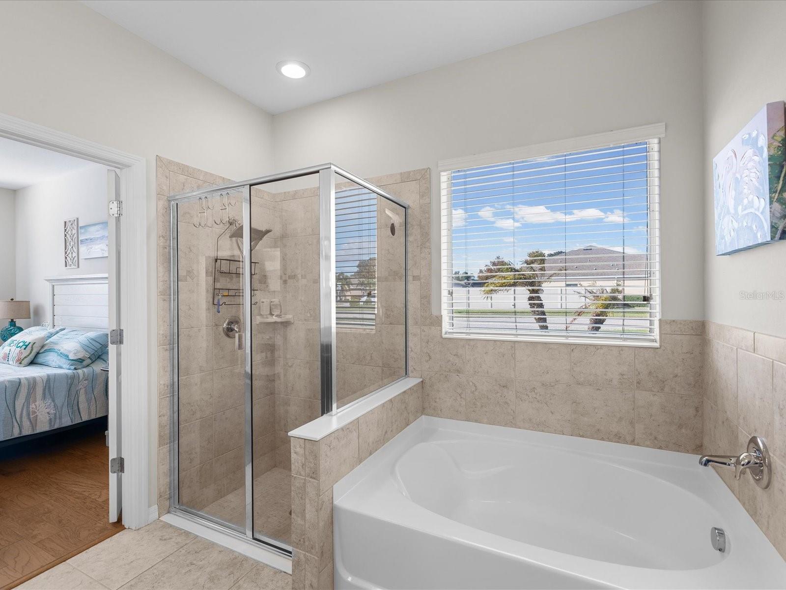 Listing photo id 21 for 2150 Parrot Fish Drive