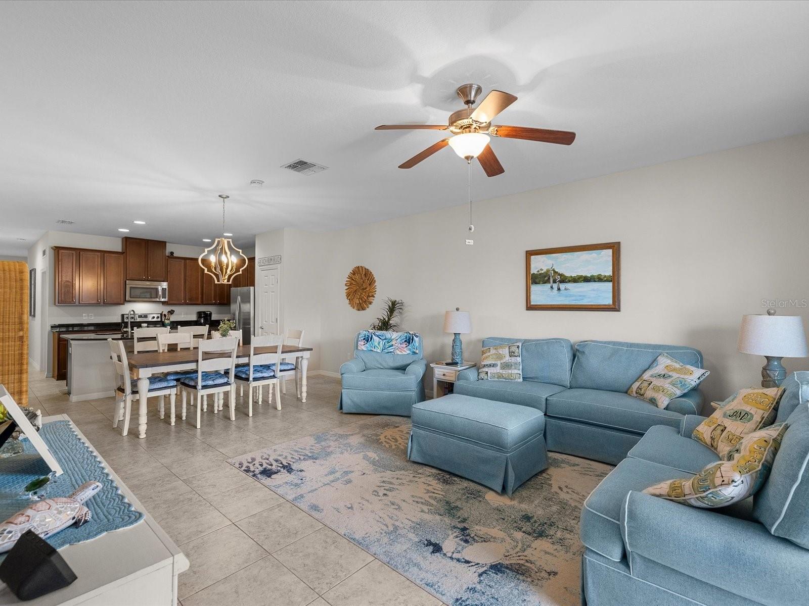 Listing photo id 3 for 2150 Parrot Fish Drive