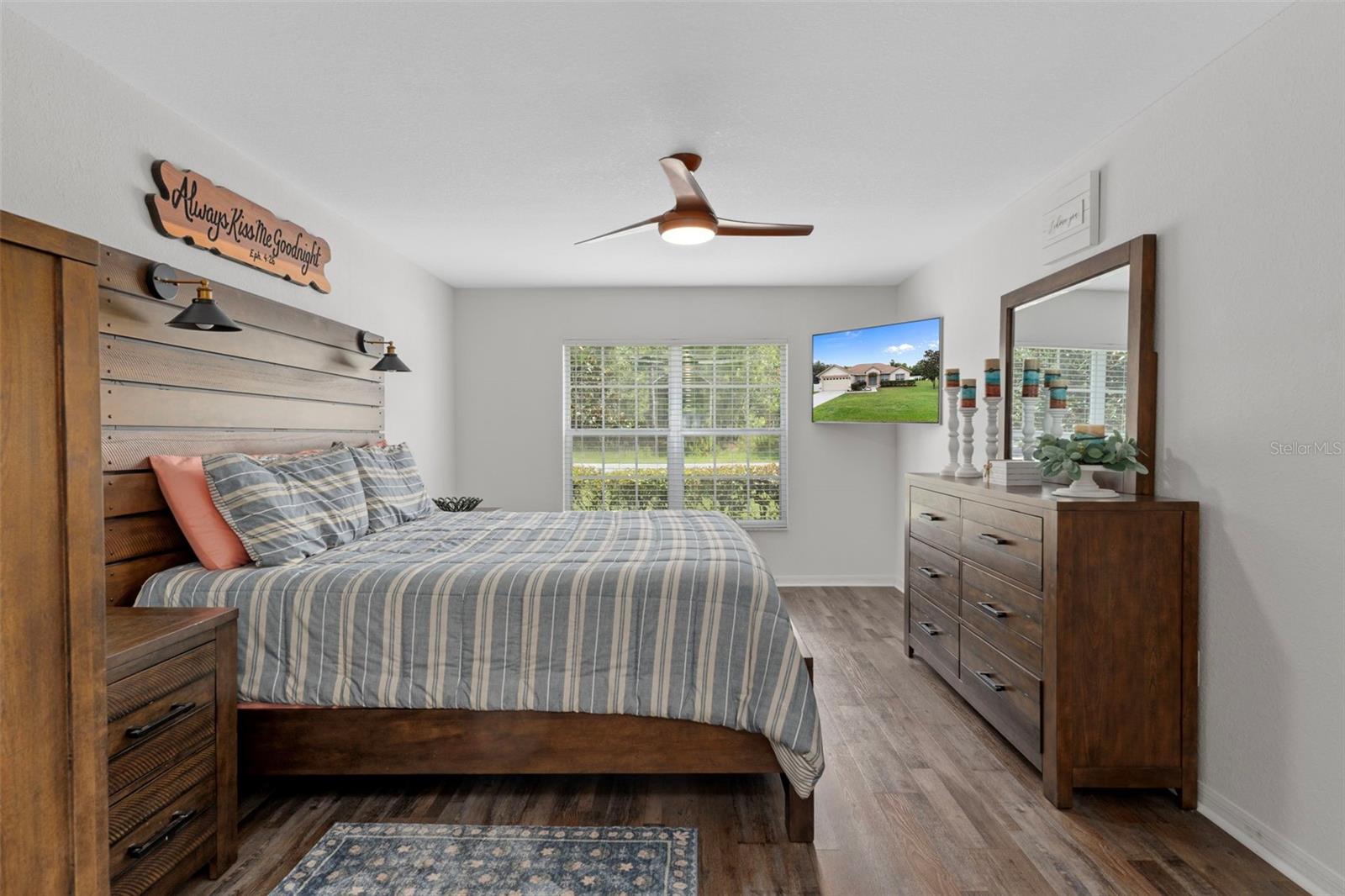 Image 30 of 71 For 7 Bigleaf Court