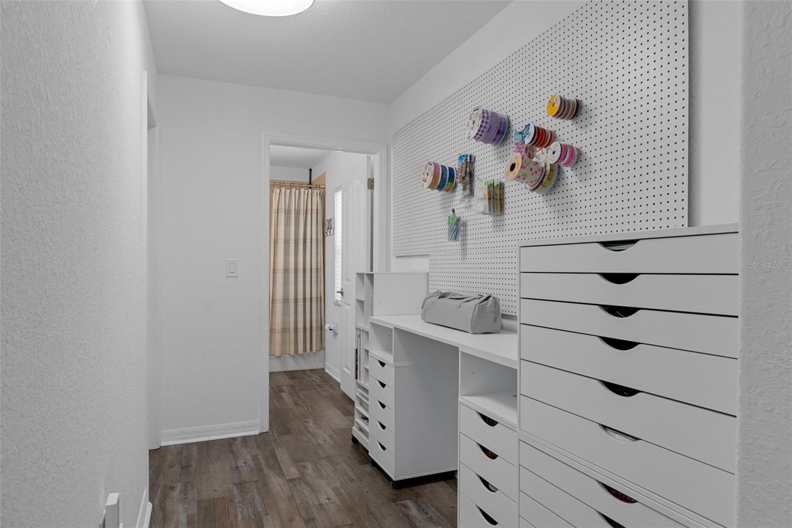 Image 44 of 71 For 7 Bigleaf Court