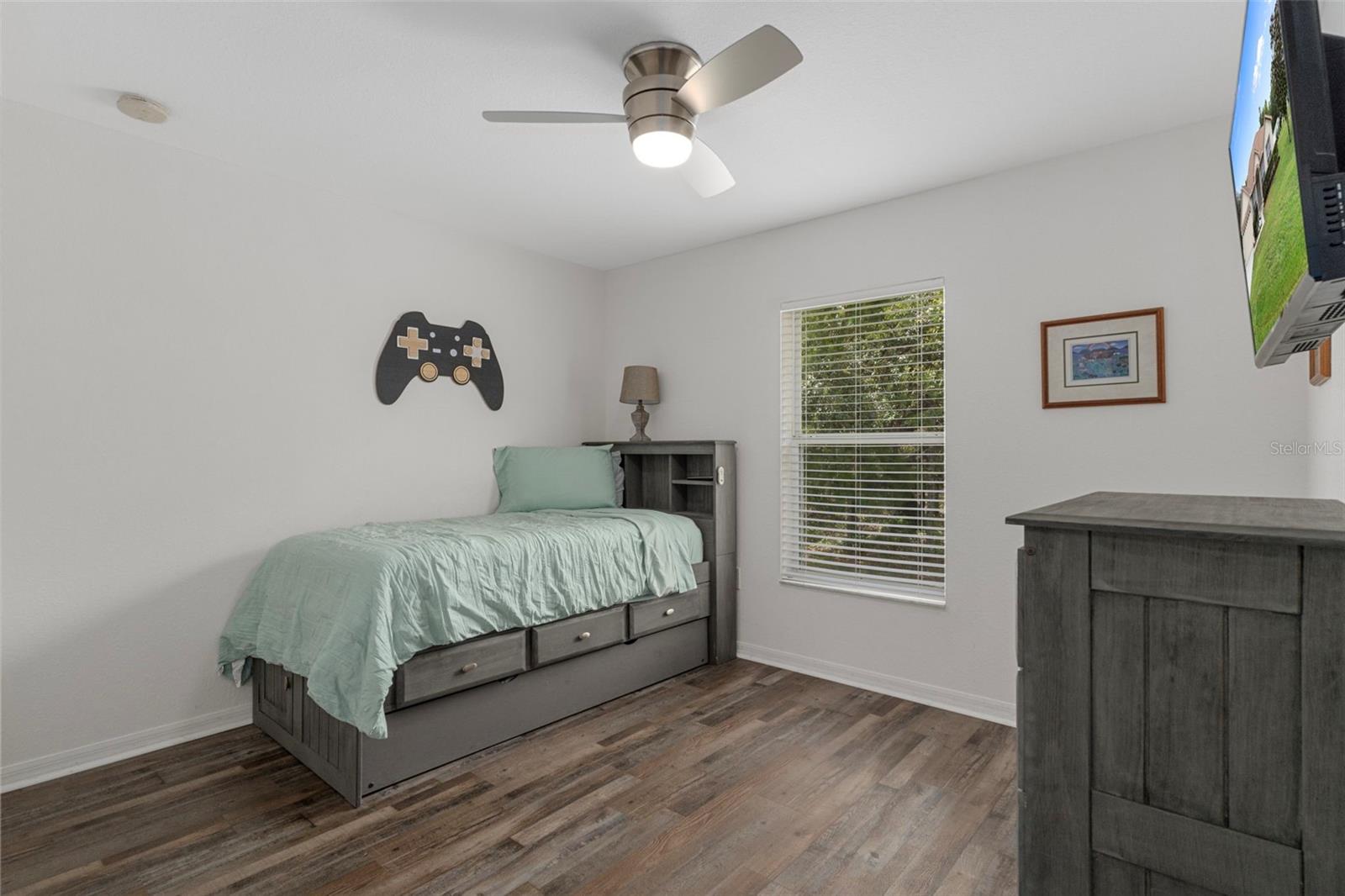 Image 46 of 71 For 7 Bigleaf Court