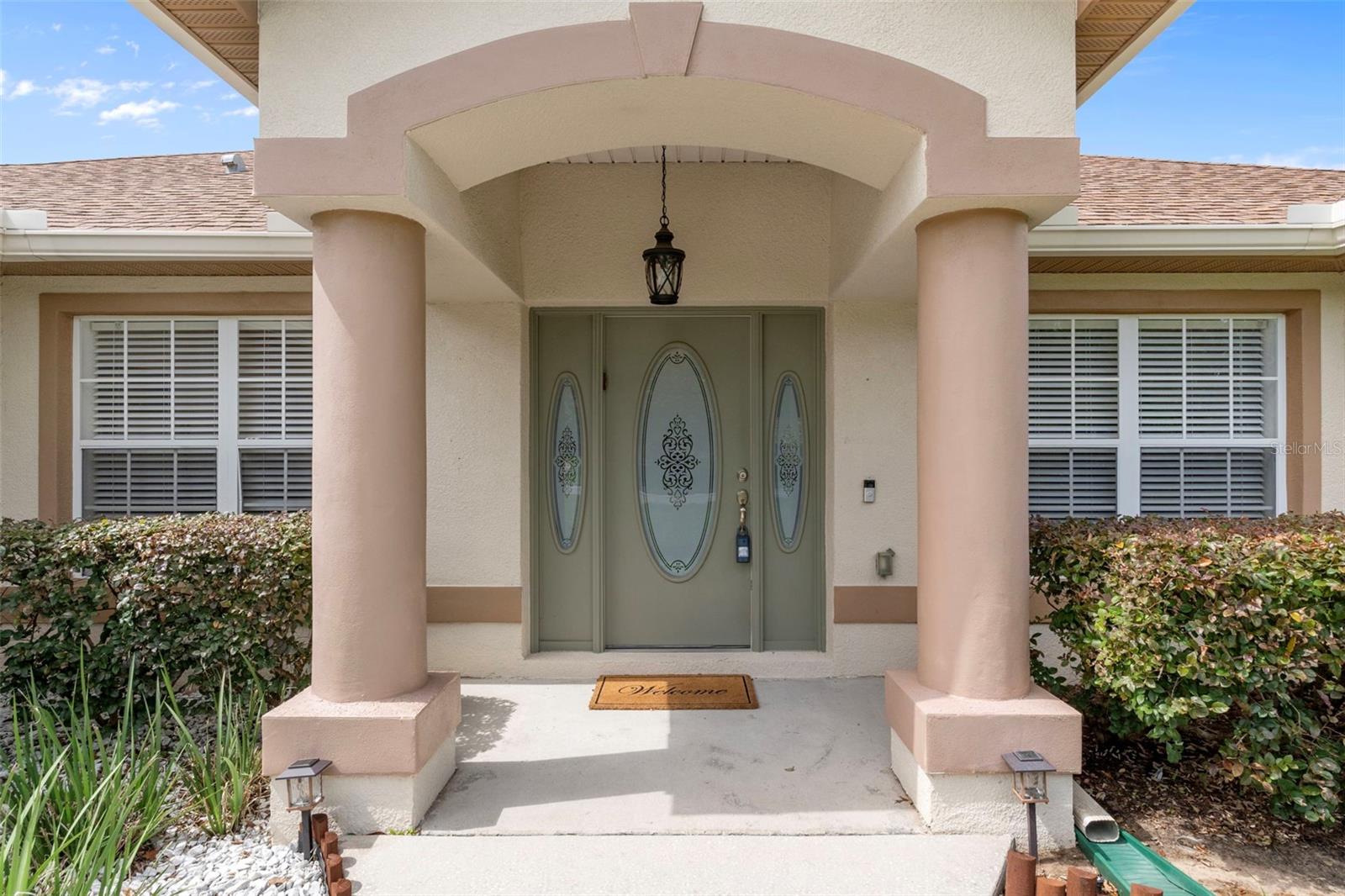 Image 6 of 71 For 7 Bigleaf Court