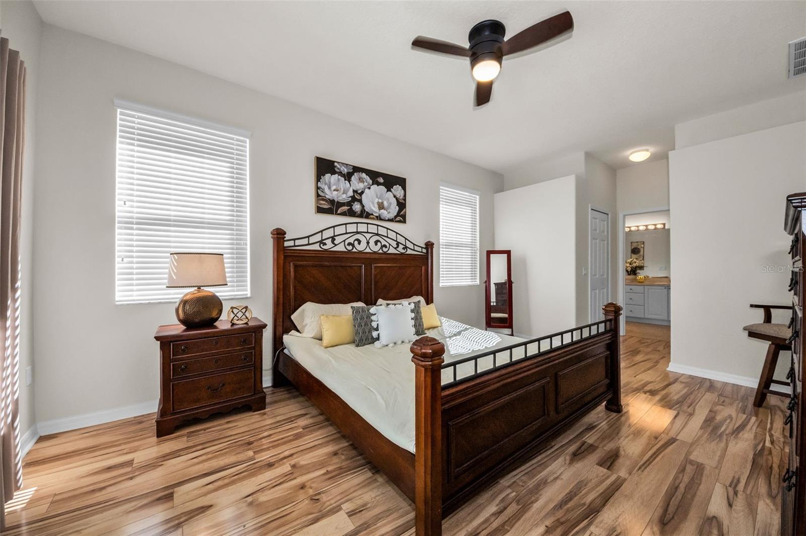 Image 25 of 62 For 18933 Grand Club Drive