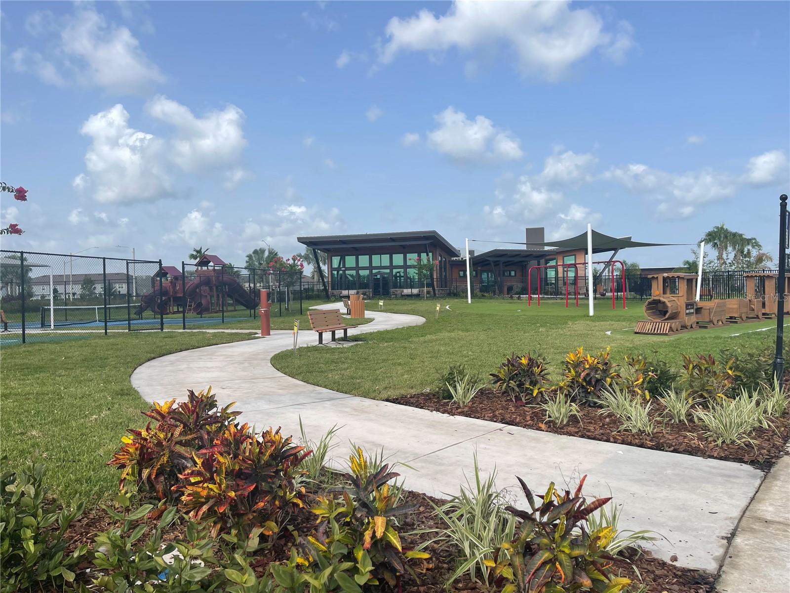 Image 11 of 14 For 5409 Elmview Crossing