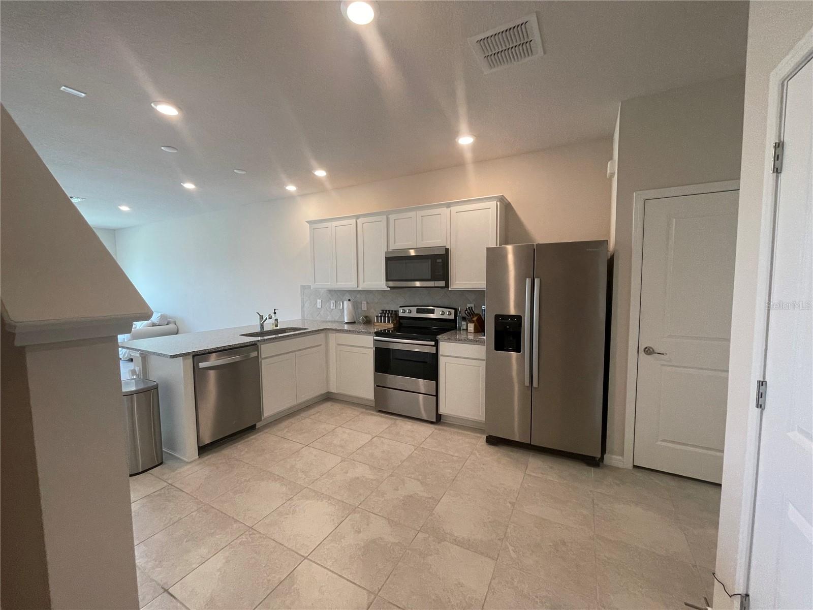 Image 3 of 14 For 5409 Elmview Crossing