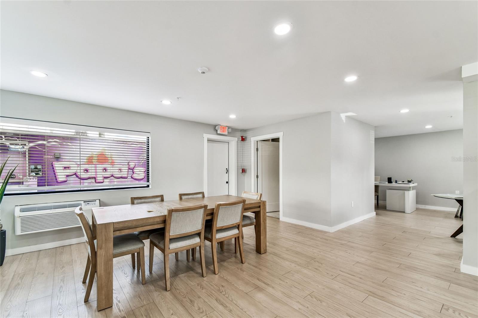 Image 4 of 10 For 830 Kennedy Boulevard