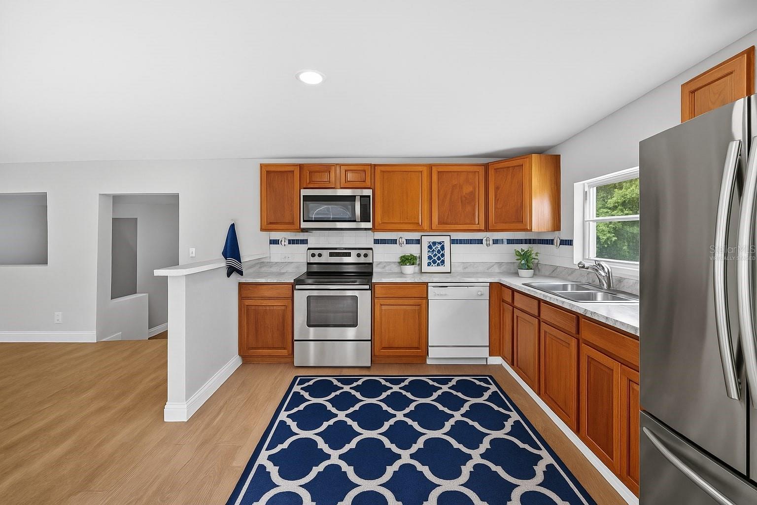 Image 5 of 53 For 15535 Larry Road