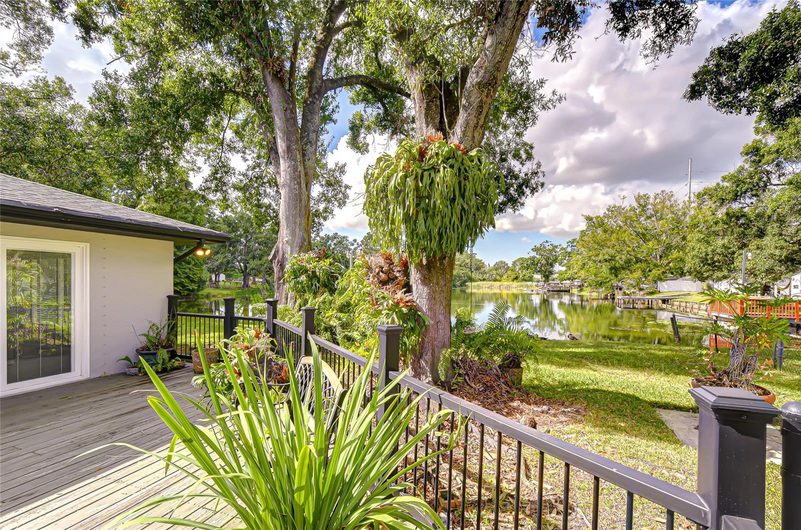 Image 11 of 76 For 8120 Albany Avenue