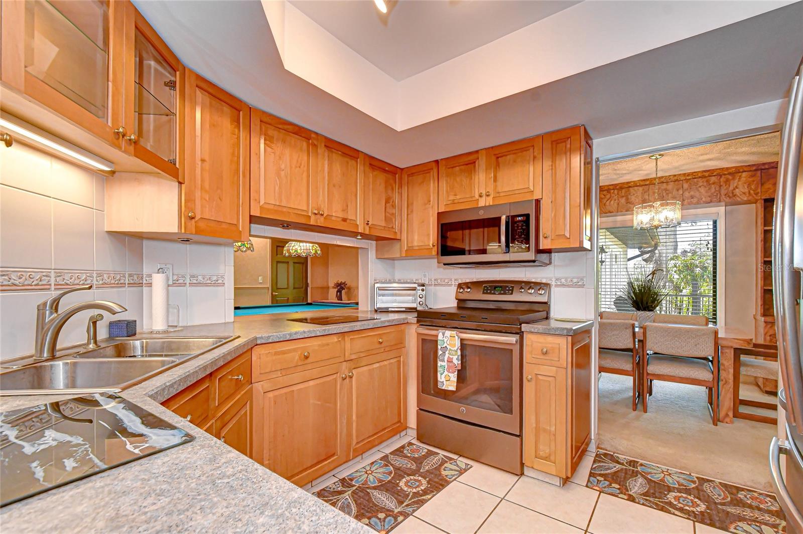 Image 43 of 76 For 8120 Albany Avenue