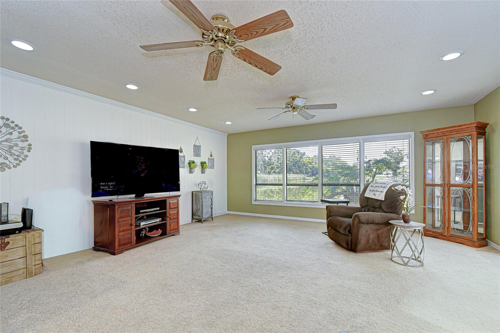 Image 59 of 76 For 8120 Albany Avenue