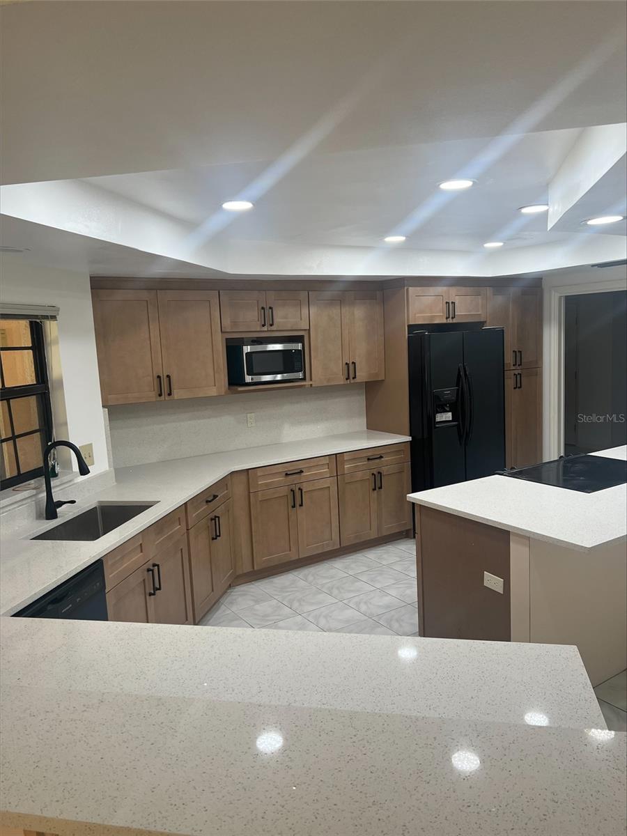 Listing photo id 15 for 16125 Ancroft Court