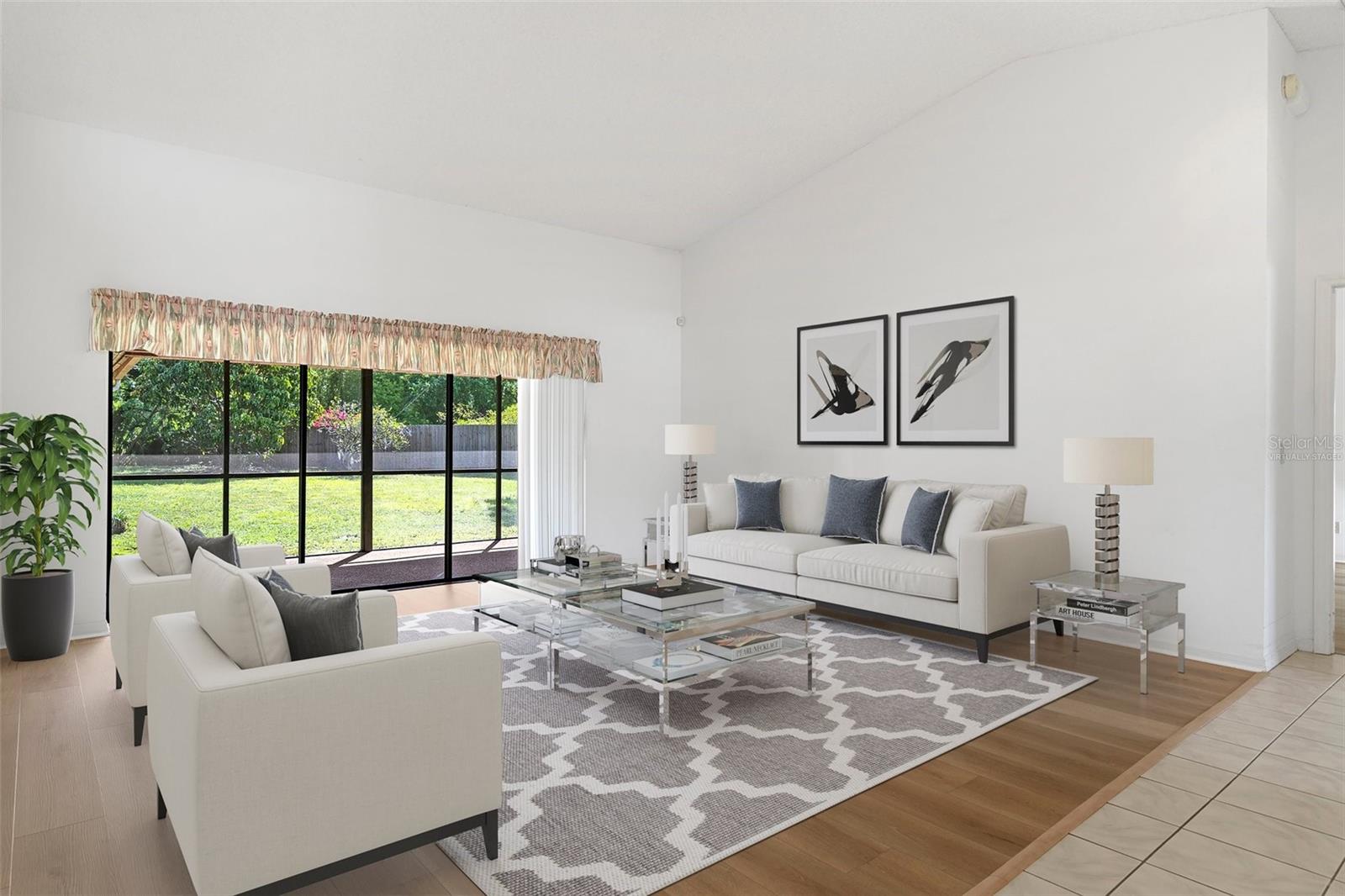 Listing photo id 3 for 16125 Ancroft Court