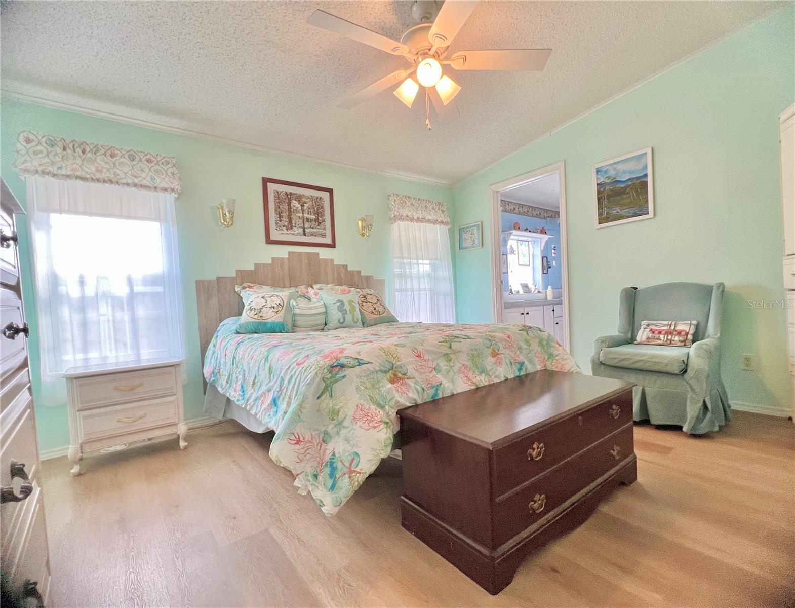 Image 25 of 37 For 51 Pindo Palm Street E