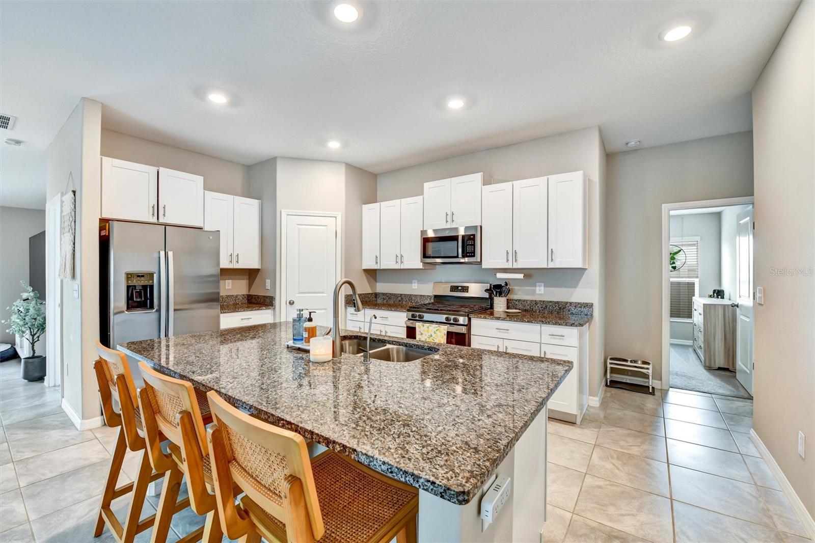 Image 10 of 40 For 9742 Lemon Drop Loop