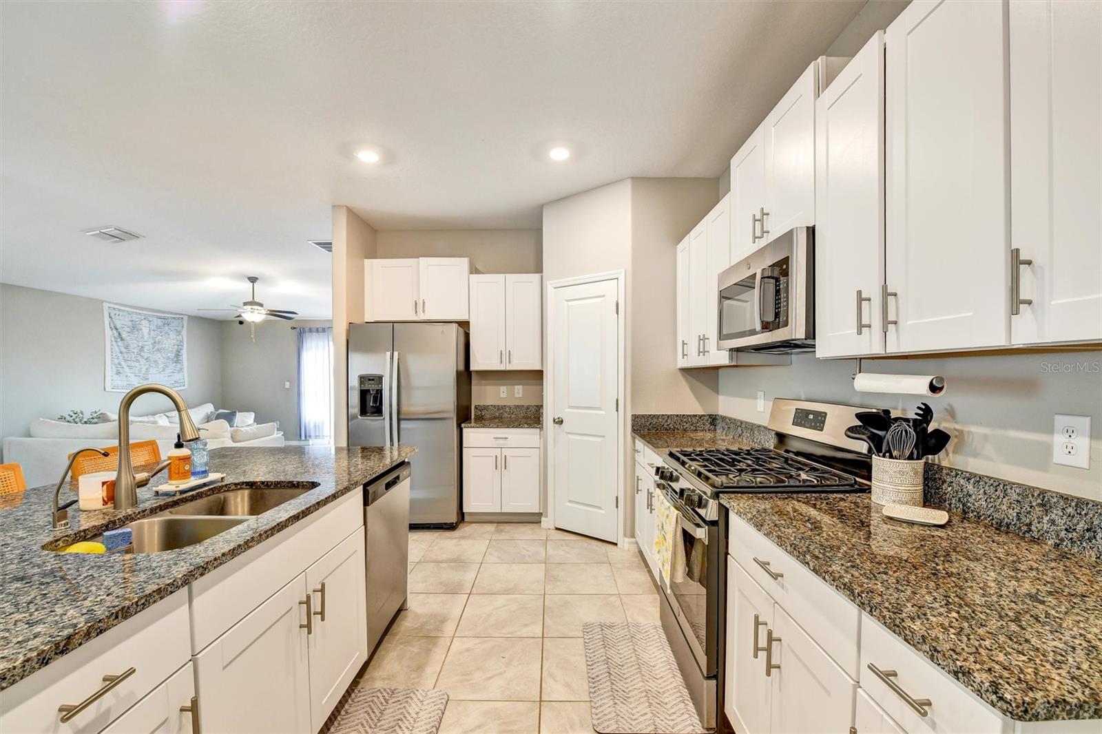 Image 11 of 40 For 9742 Lemon Drop Loop