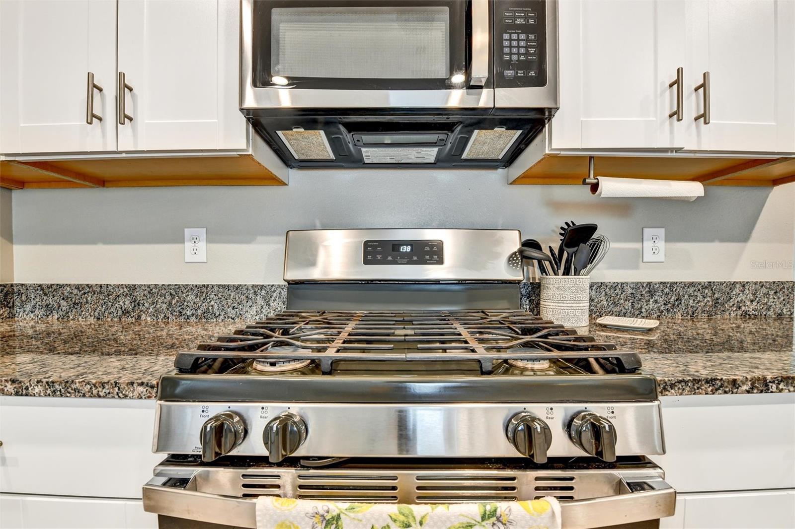 Image 13 of 40 For 9742 Lemon Drop Loop