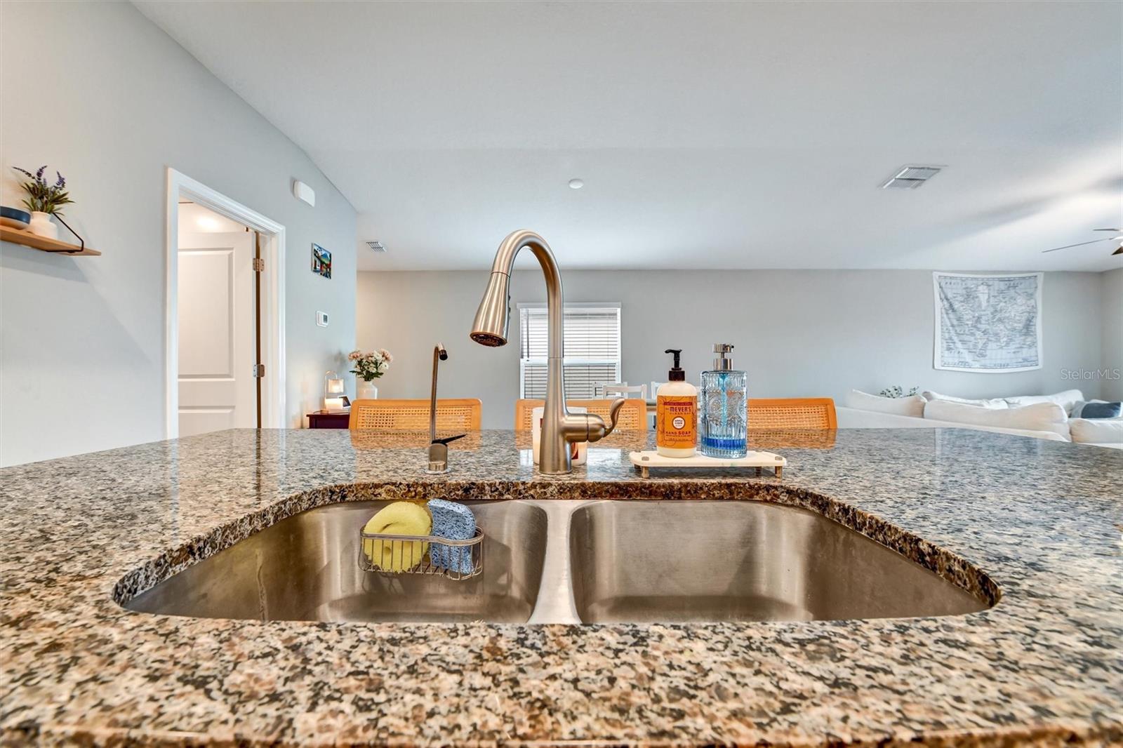 Image 15 of 40 For 9742 Lemon Drop Loop