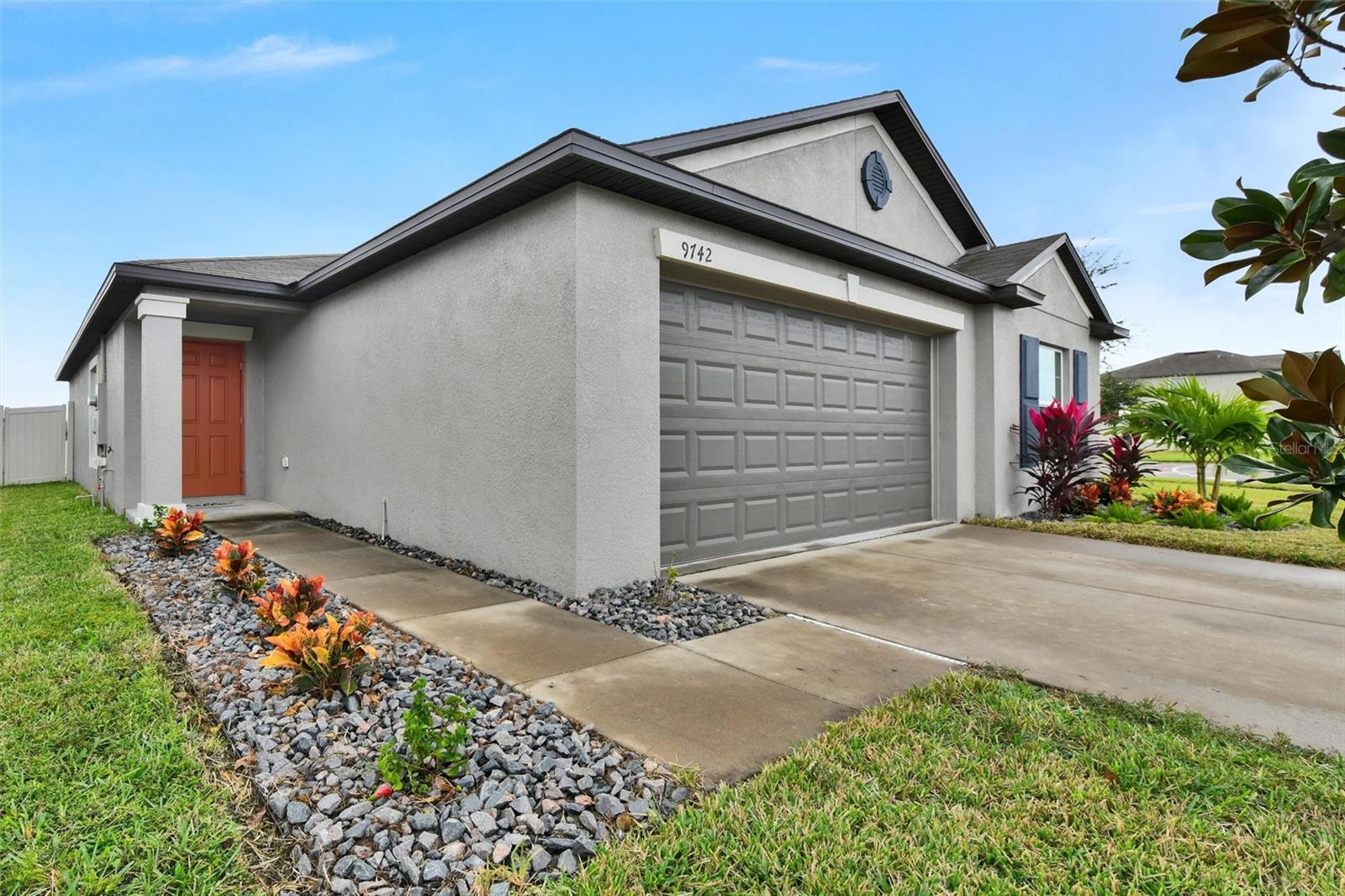 Image 36 of 40 For 9742 Lemon Drop Loop