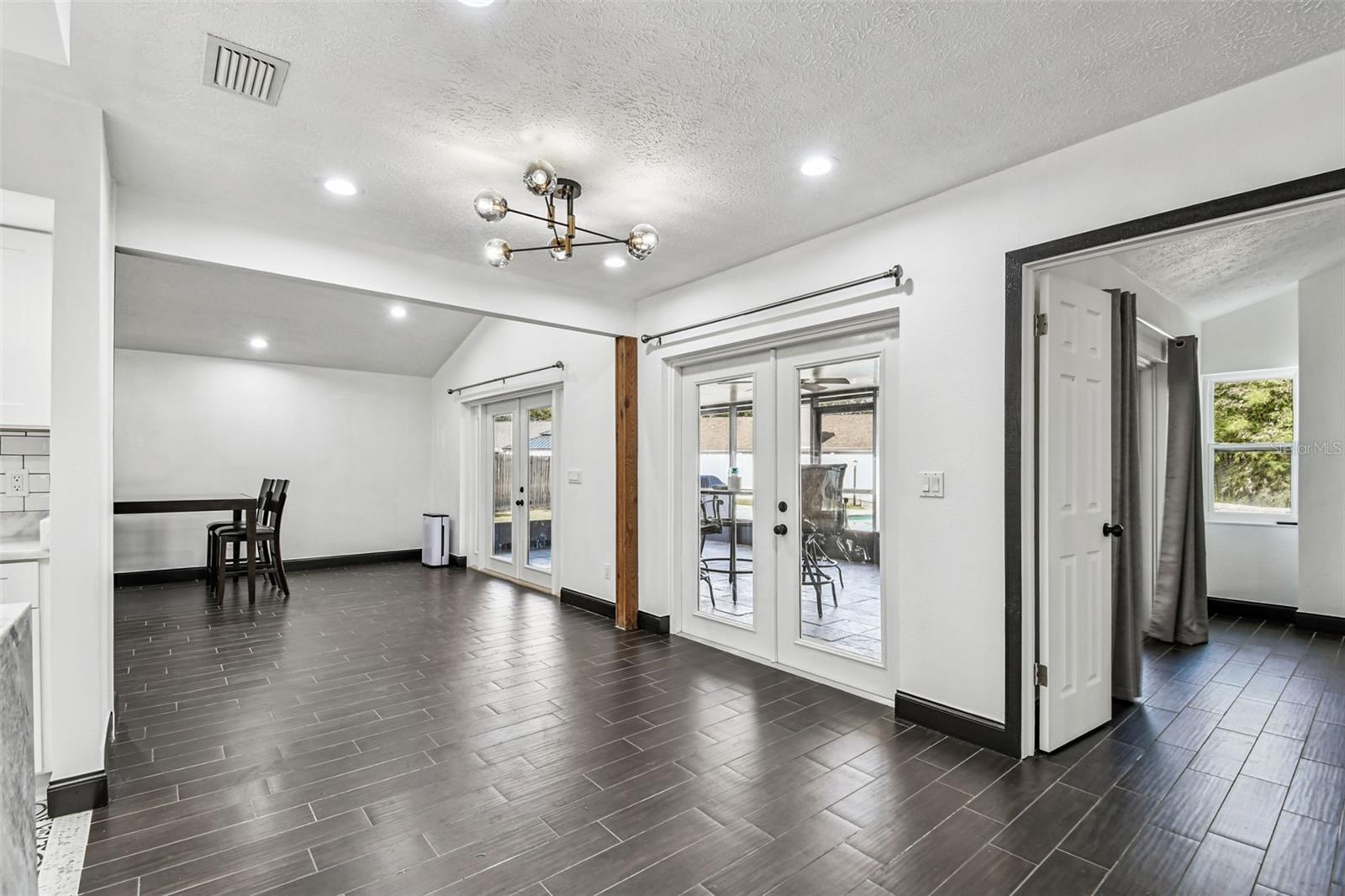 Image 12 of 72 For 4603 Goldbud Lane