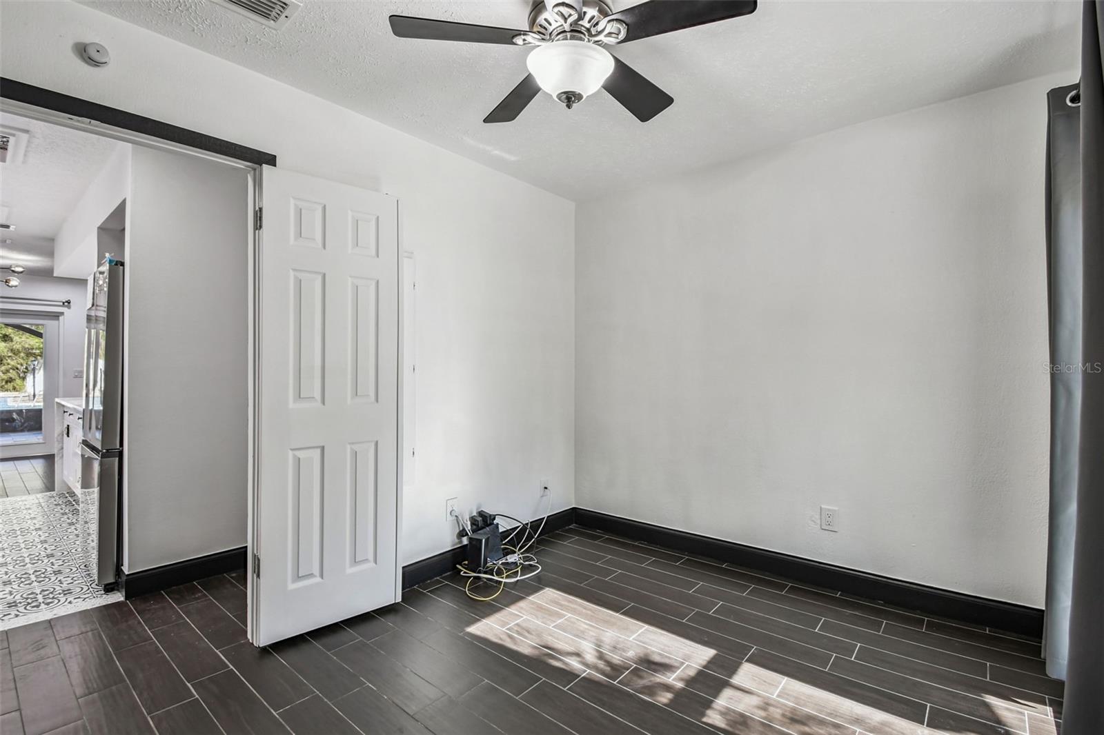 Image 21 of 72 For 4603 Goldbud Lane