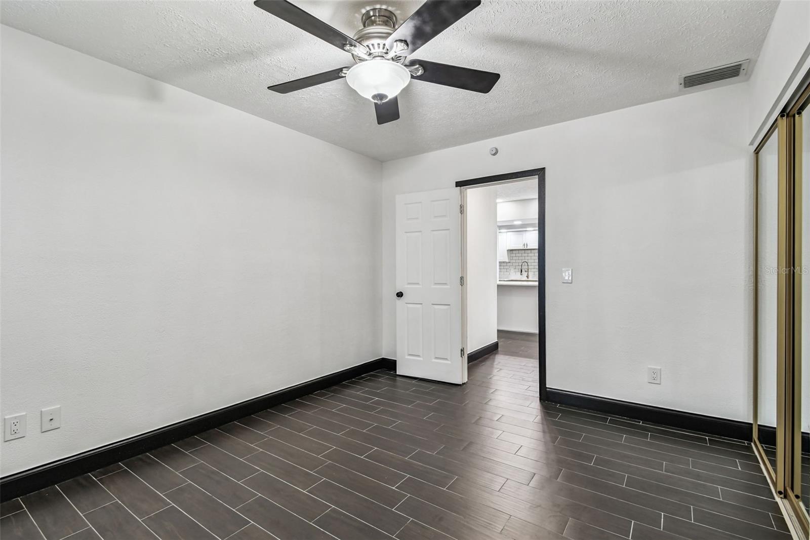 Image 28 of 72 For 4603 Goldbud Lane