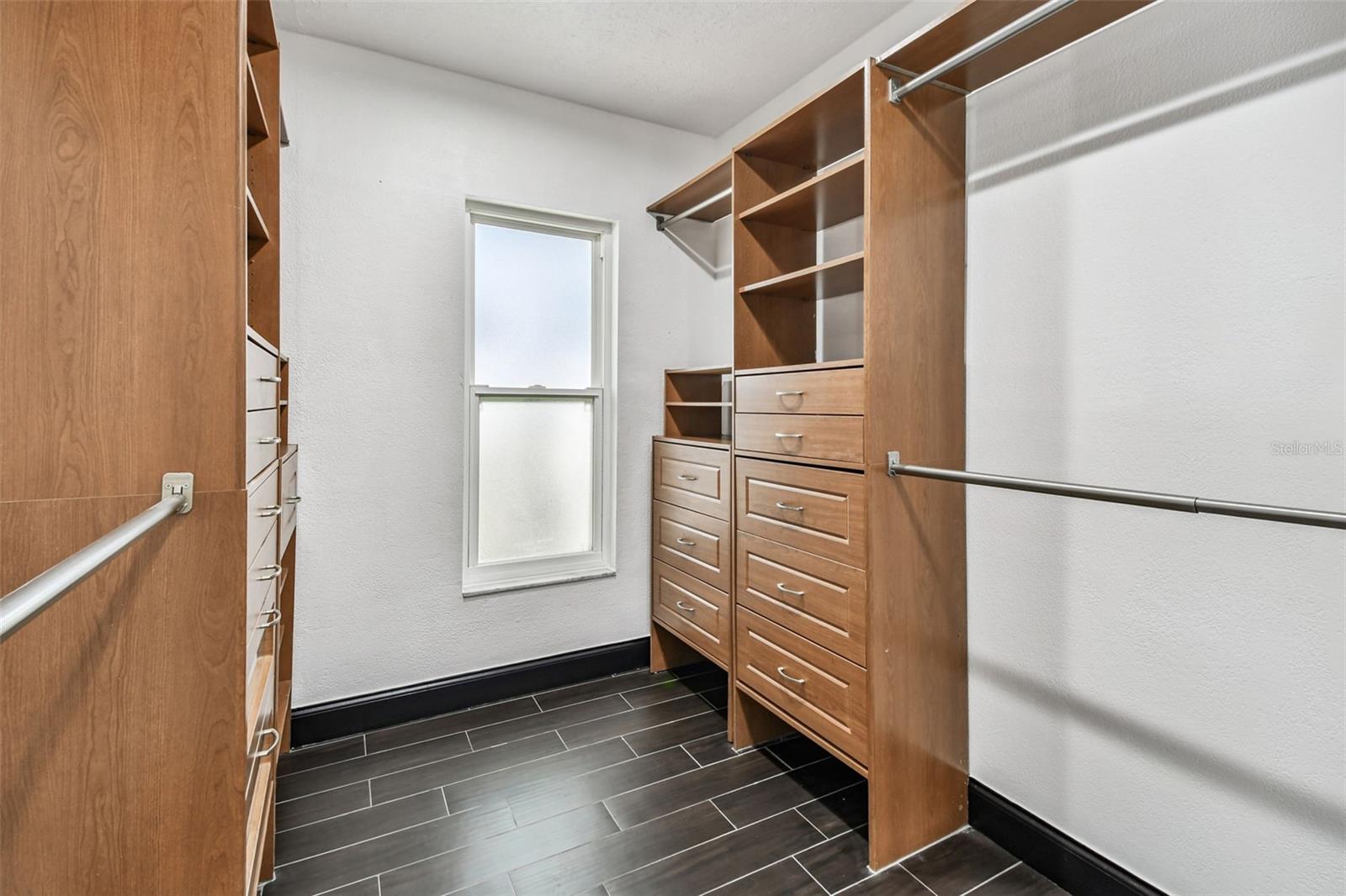 Image 35 of 72 For 4603 Goldbud Lane