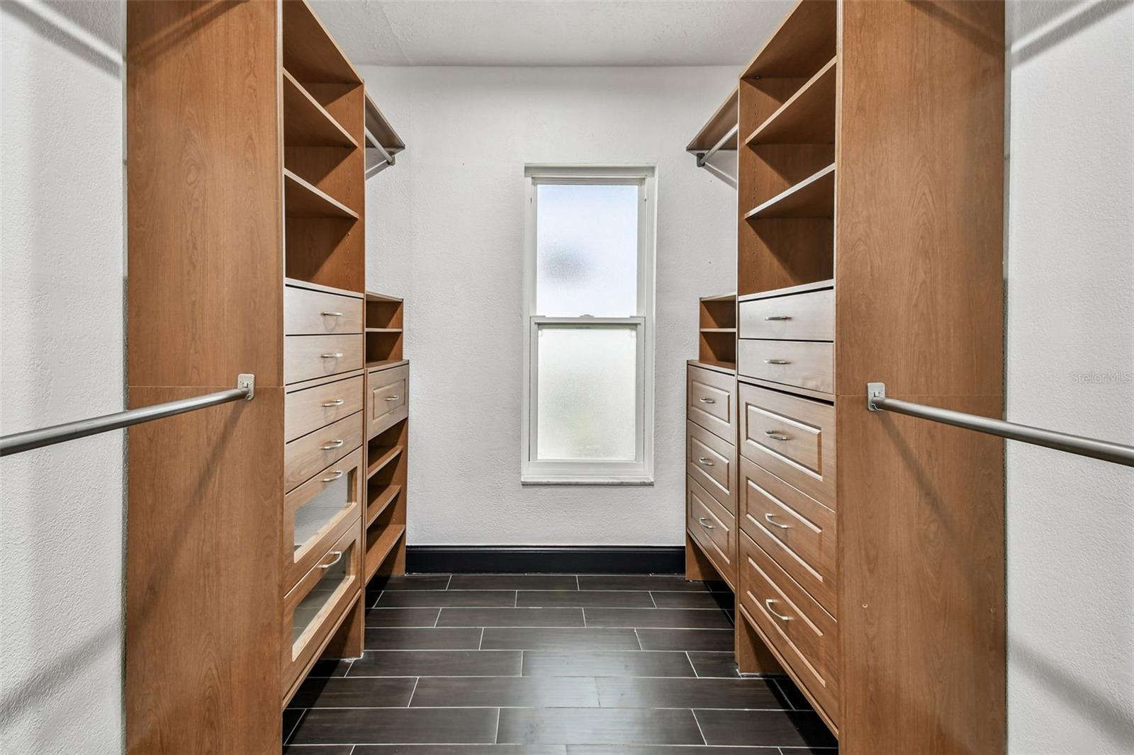 Image 36 of 72 For 4603 Goldbud Lane