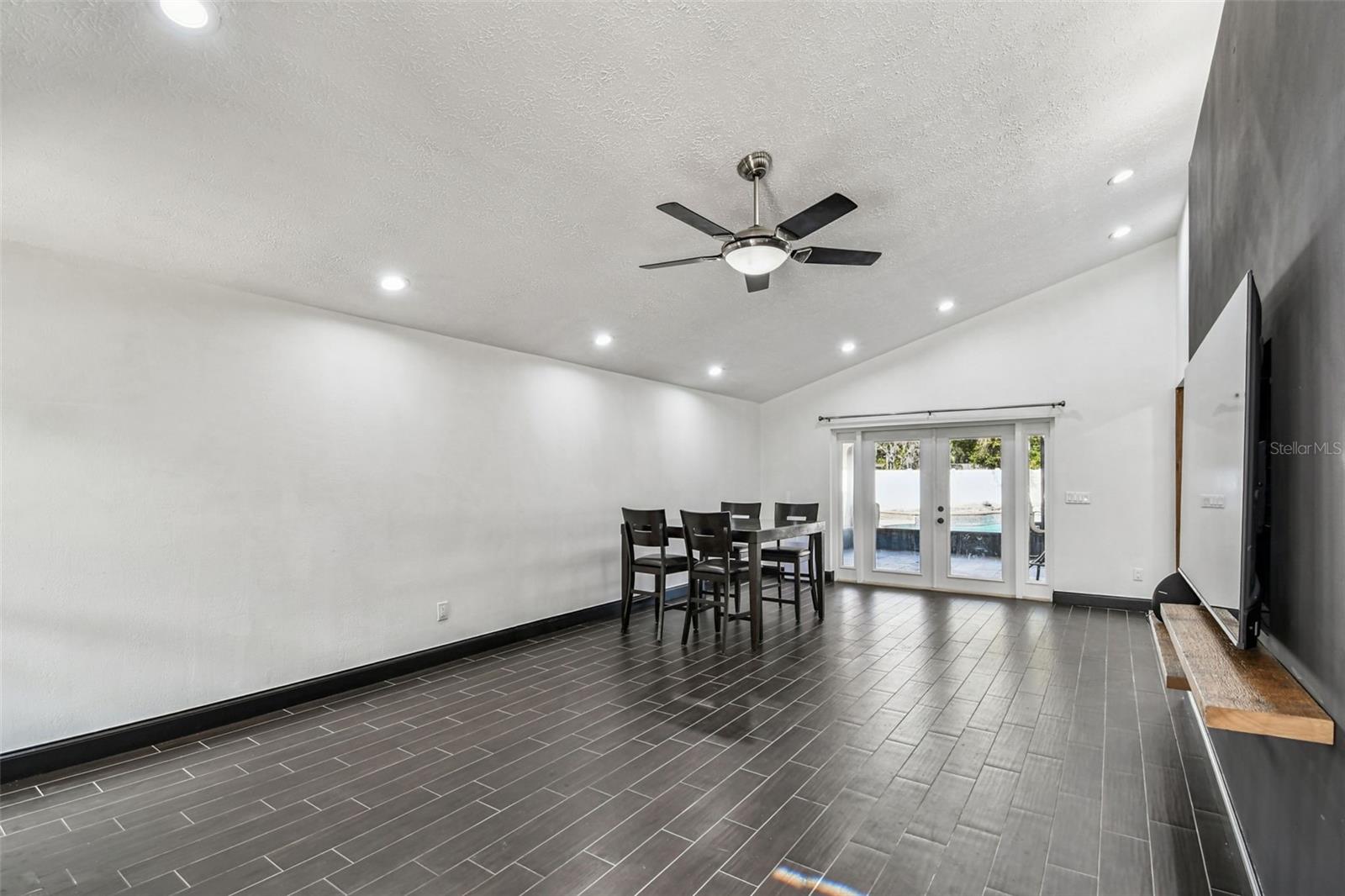 Image 6 of 72 For 4603 Goldbud Lane