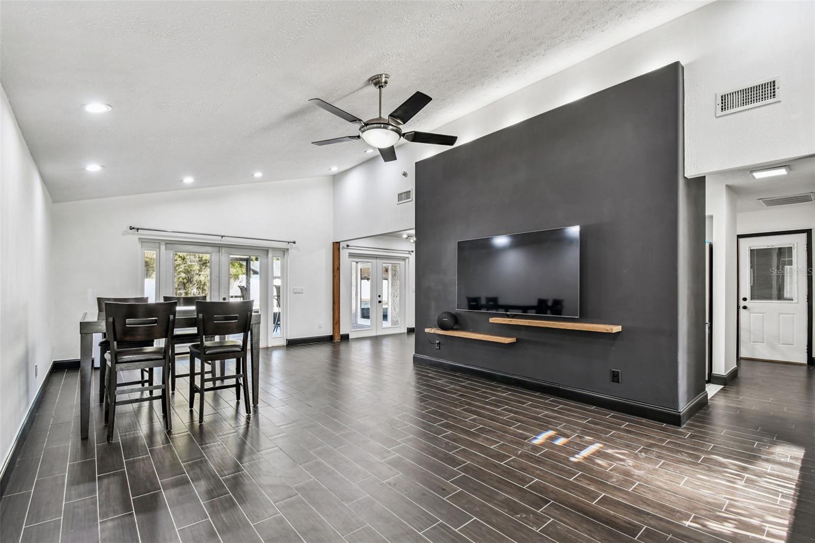 Image 7 of 72 For 4603 Goldbud Lane