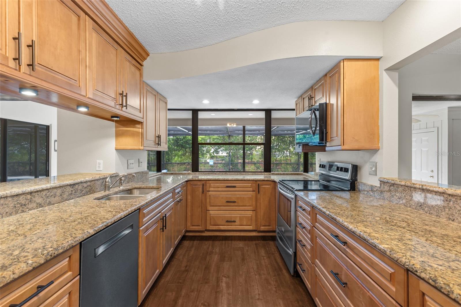 Image 20 of 68 For 1177 Eniswood Parkway